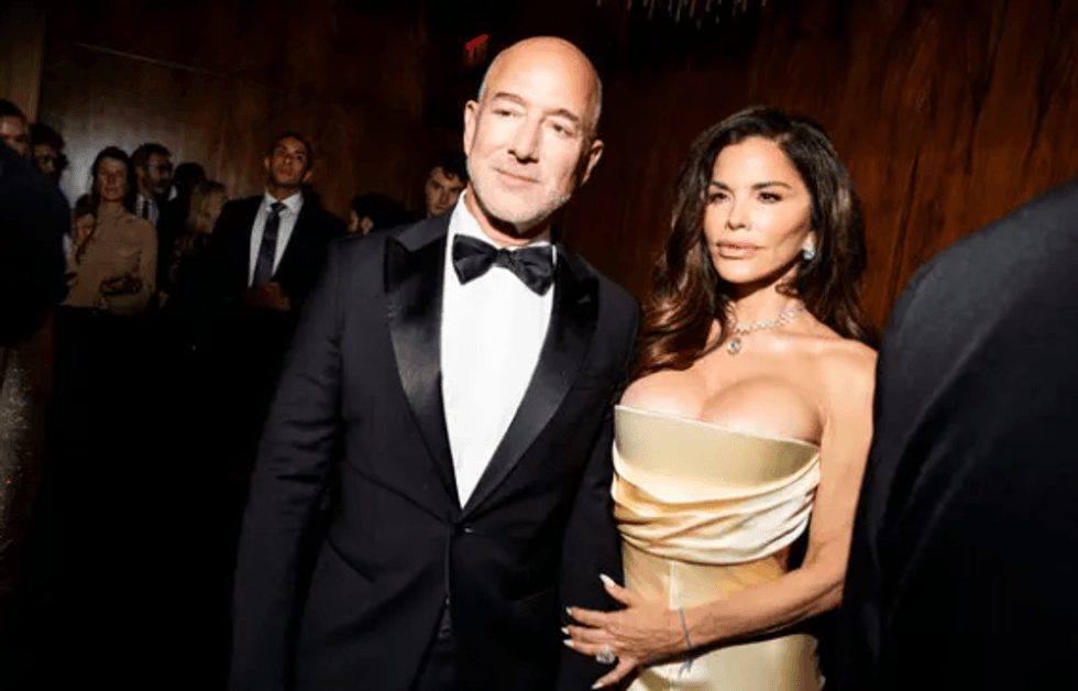 Jeff Bezos dhe Lauren Sanchez fuqizojnë ndikimin në Met Gala 2026 me donacion prej 10 milionë eurosh