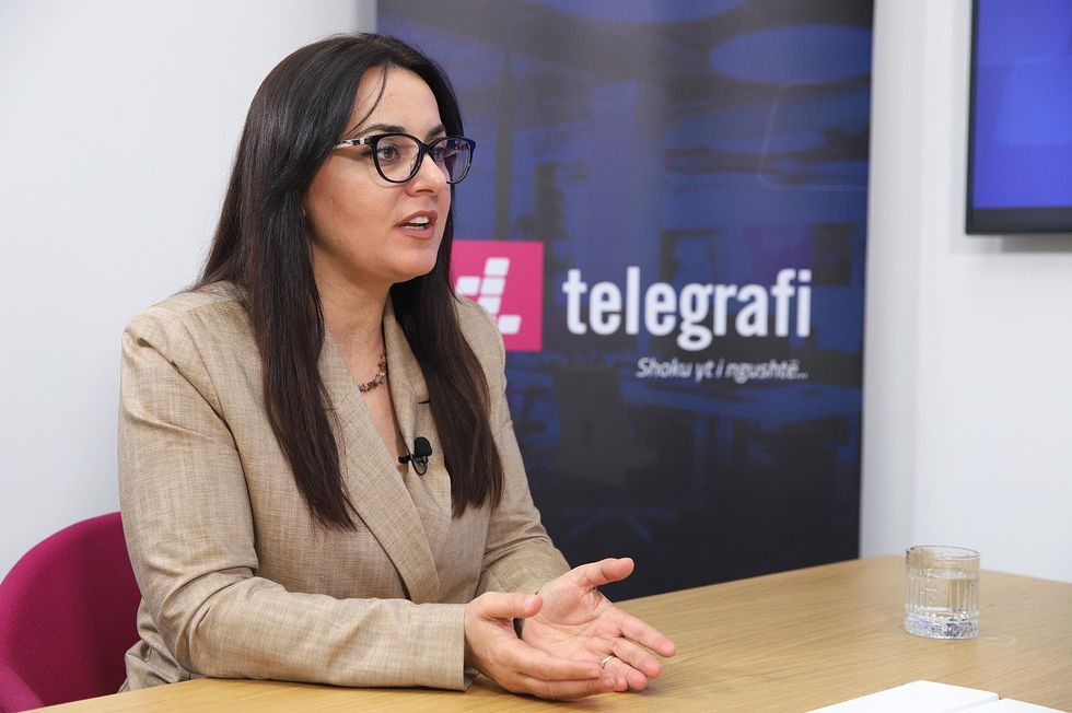 Jehona Lushaku Interviste foto Ridvan Slivova 3