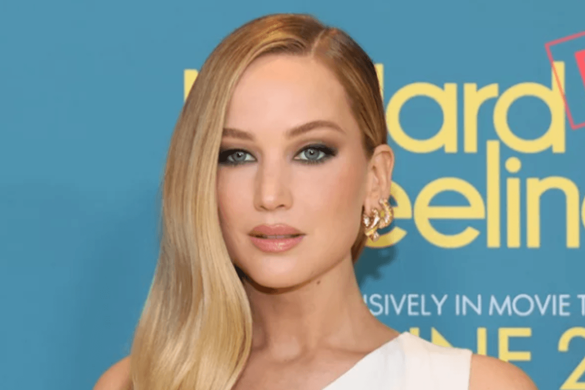 Jennifer Lawrence pretendon se nuk mori një rol sepse nuk ishte mjaftueshëm e bukur Jennifer Lawrence pretendon se nuk mori një rol sepse nuk ishte mjaftueshëm e bukur