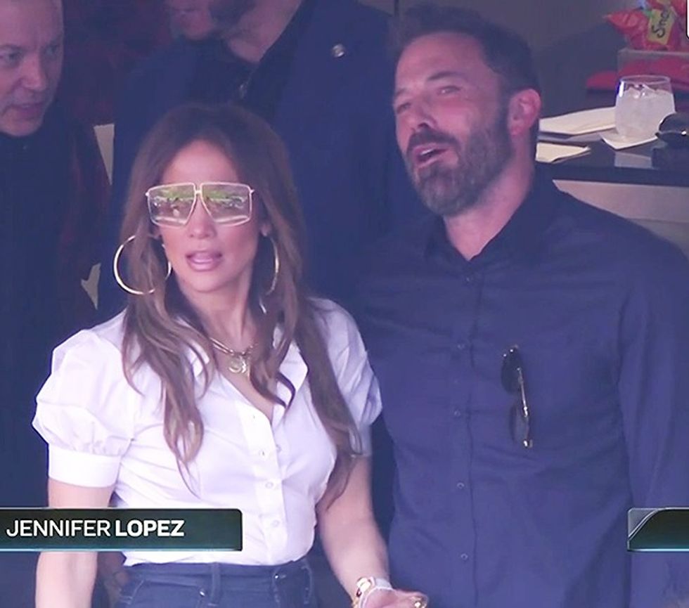 Jennifer Lopez Ben Affleck superbowl embed