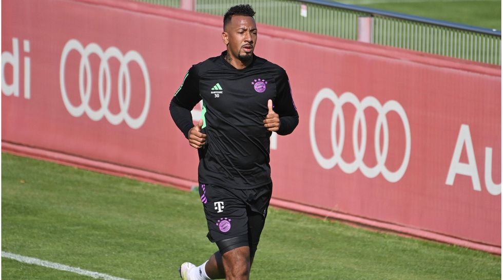jerome boateng vereinslos trainiert beim fc bayern mit 2023 1699283954 121279
