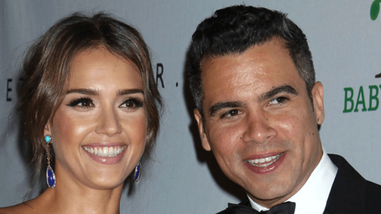 Jessica Alba dhe Cash Warren zyrtarisht të divorcuar - arritën një marrëveshje për ndarjen e pronës dhe kujdestarinë Jessica Alba dhe Cash Warren zyrtarisht të divorcuar - arritën një marrëveshje për ndarjen e pronës dhe kujdestarinë