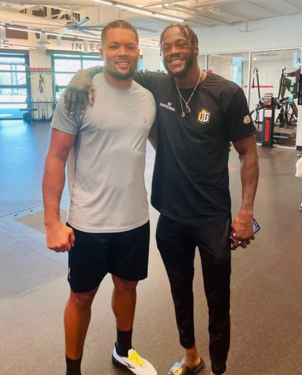 Joe Joyce pictured with Deontay Wilder in Las Vegas