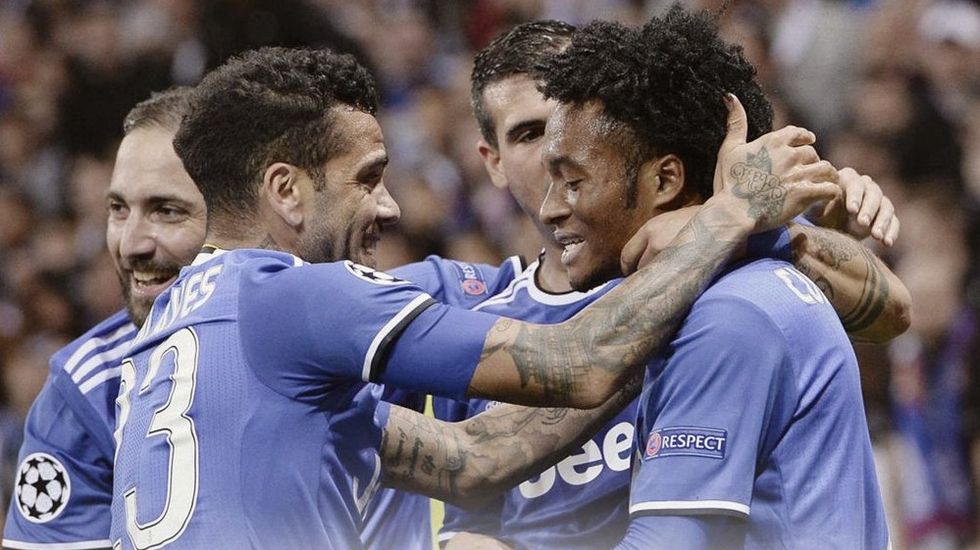 Juan Cuadrado shënoi golin e fitores.