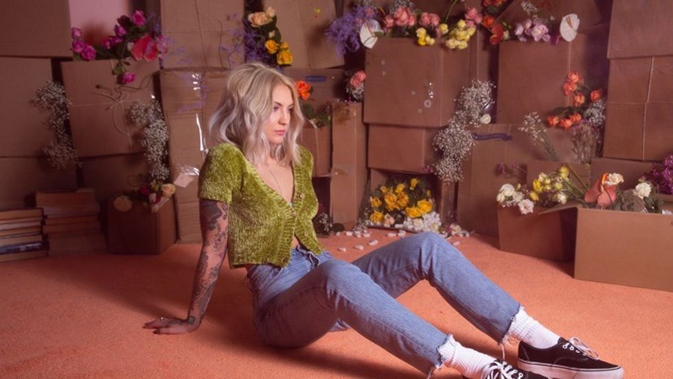 Julia Michaels Main Press Photo pc Clare Gillen billboard 1548 1