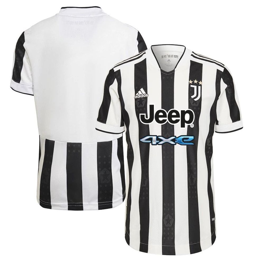 Juventus home shirt on Kitbag
