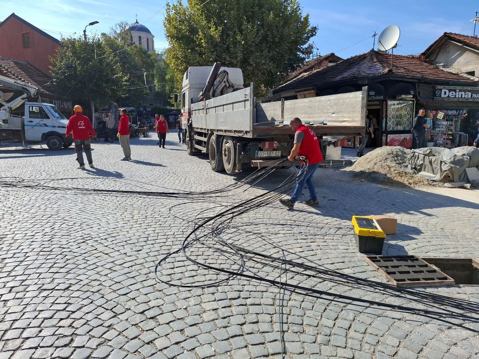 kabllo shtyllat shadervan prizren