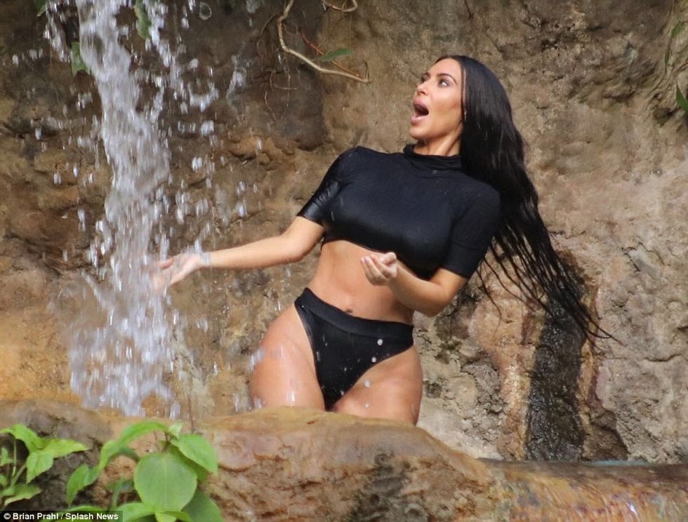 kardashian 1 2