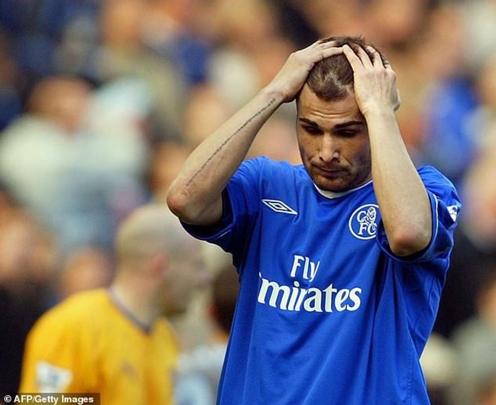 Karriera e Adrian Mutu në Chelsea u shkatërrua kur ai doli pozitiv për kokainë në 2004