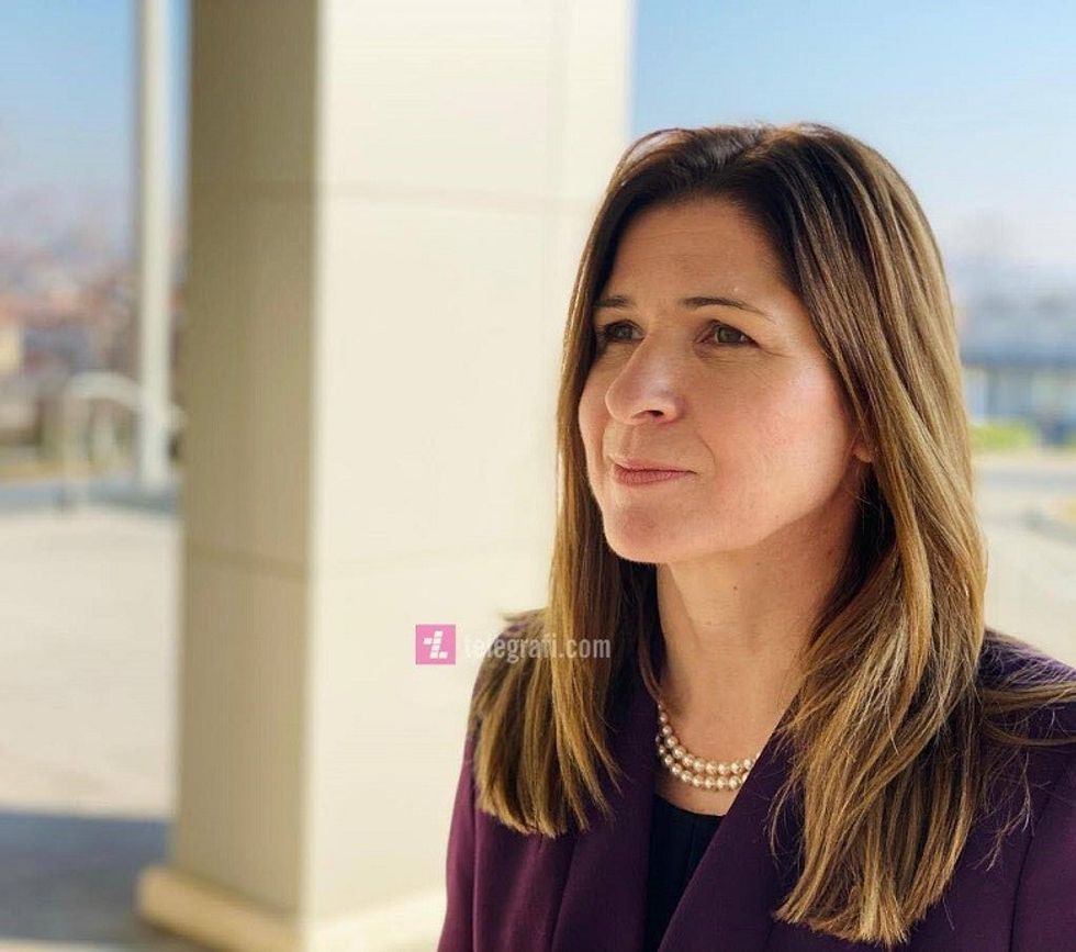 kate marie byrnes llogo1