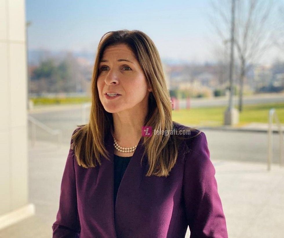 kate marie byrnes llogo2