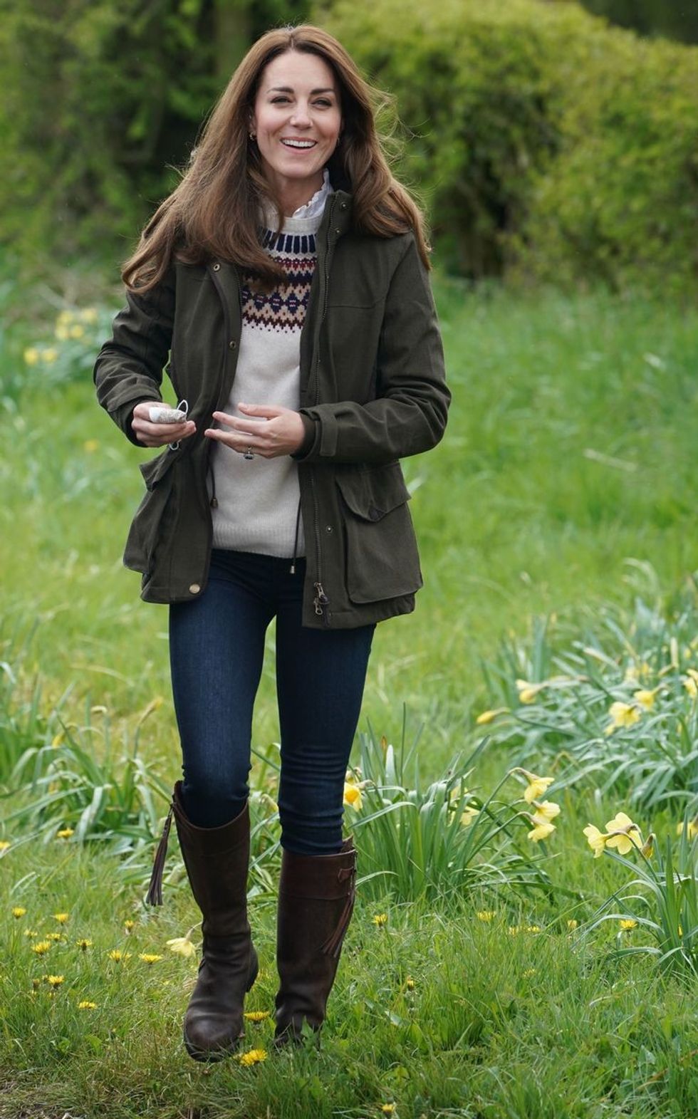 kate middleton countryside 1619596710