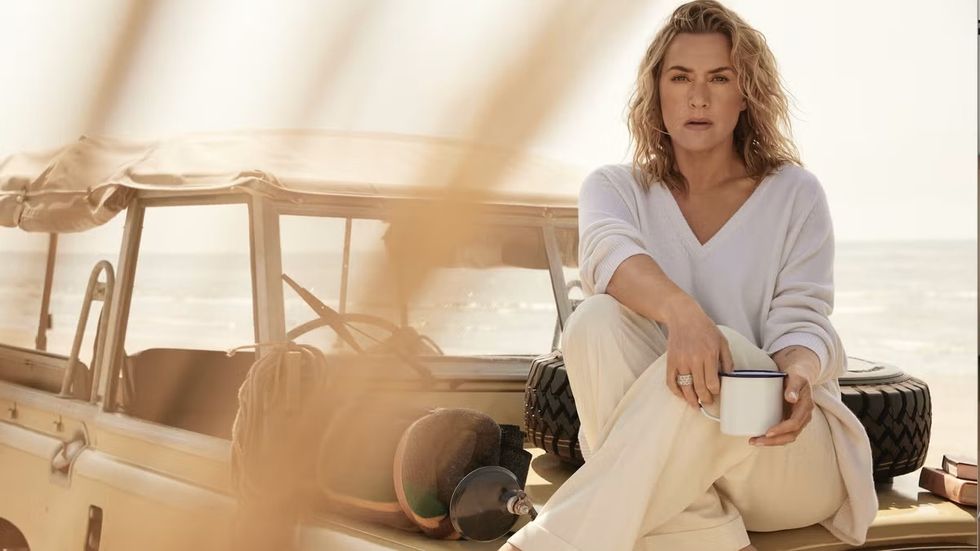 kate winslet on a car 66b24d08f1a6b