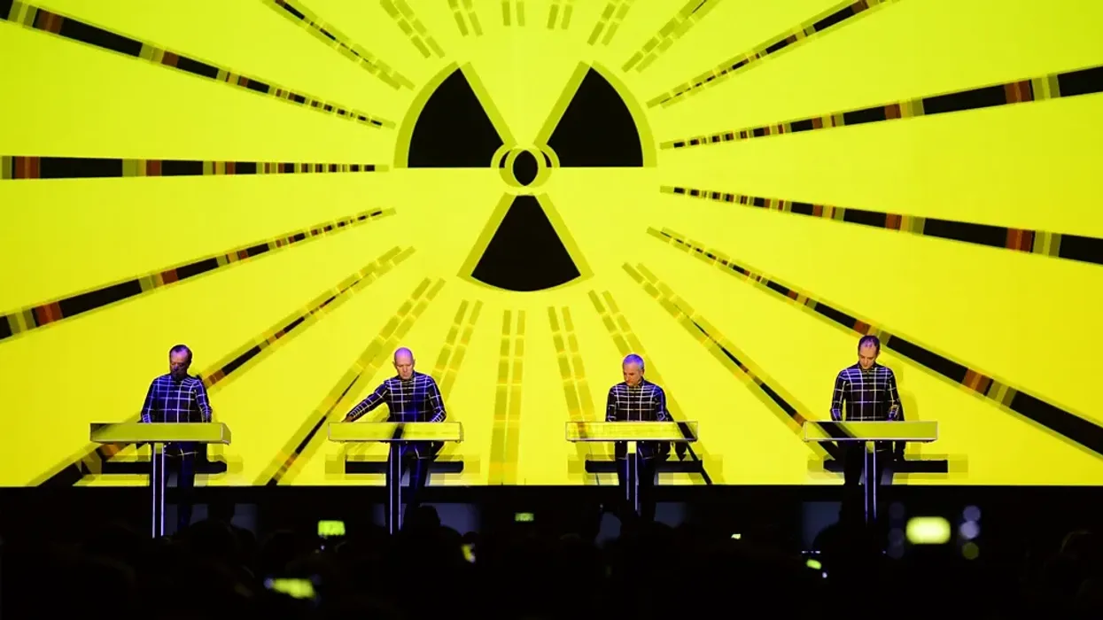 “Radioaktiviteti”: Kënga radikale e Kraftwerk-ut e vitit 1976 – një himn anti-bërthamor “Radioaktiviteti”: Kënga radikale e Kraftwerk-ut e vitit 1976 – një himn anti-bërthamor