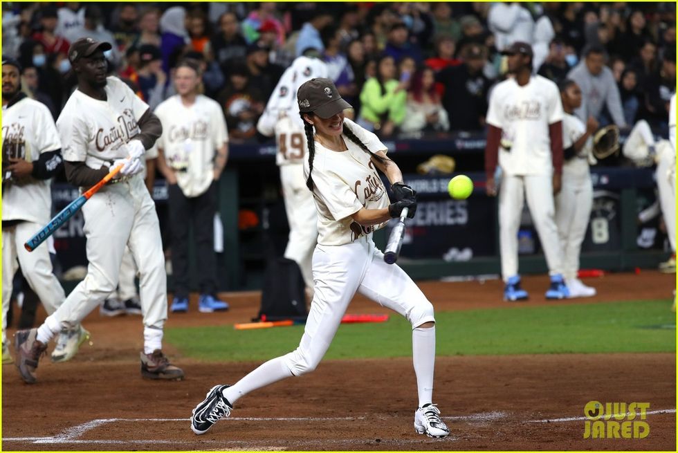 kendall jenner travis scott charity softball game 09