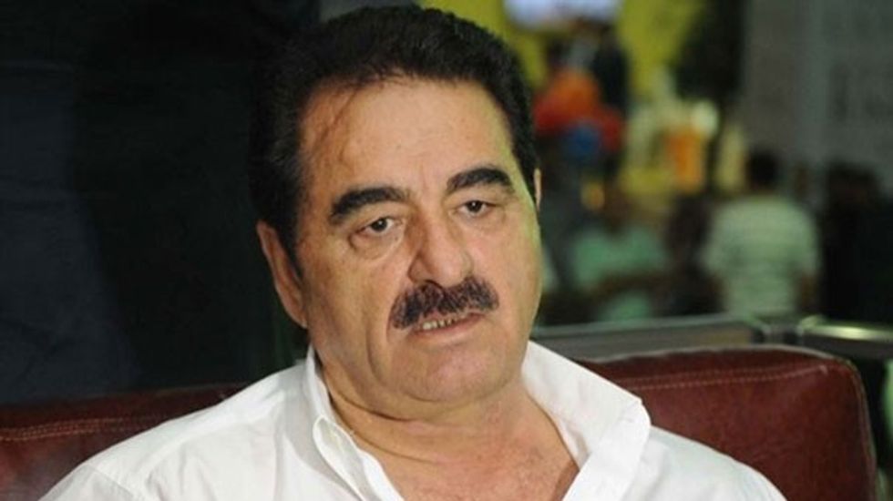 Kështu duket këngëtari pasi u zgjua prej gjendjes koma