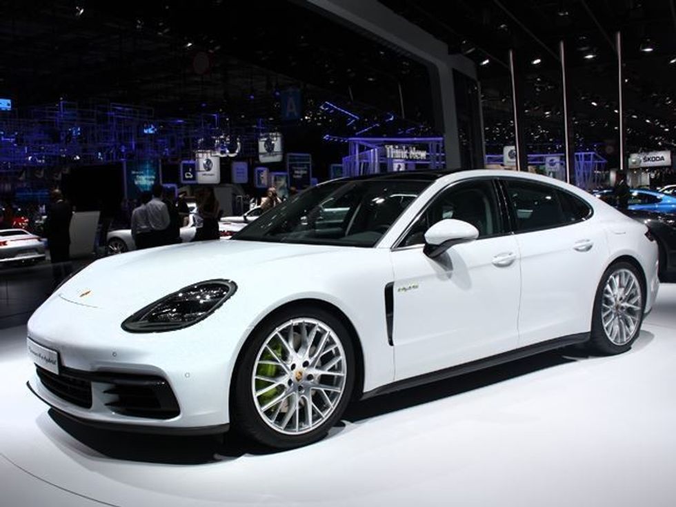 Këto janë pesë veturat më të mira nga Paris Motor Show 2016 foto 6