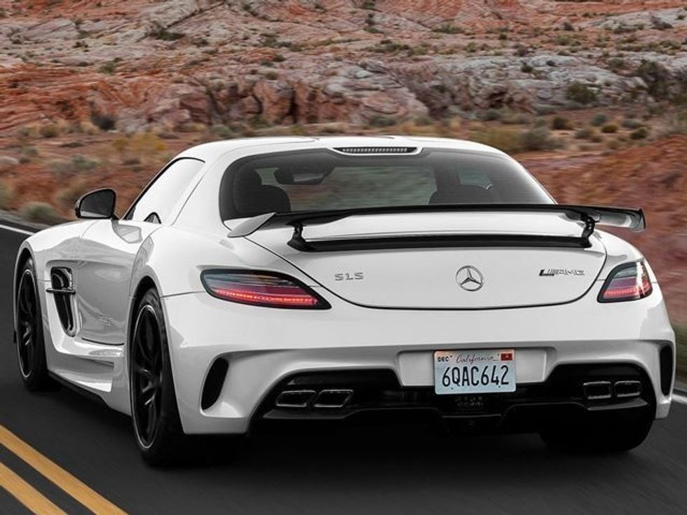 Këto pesë super vetura kushtojne me shtrenjte tani se ne kohen kur dolen ne treg foto 2