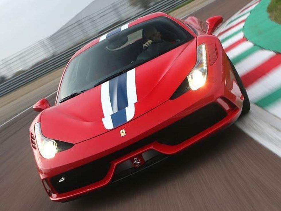 Këto pesë super vetura kushtojne me shtrenjte tani se ne kohen kur dolen ne treg foto 7