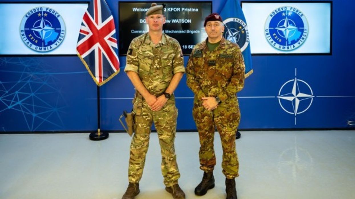 Barduani dhe komandati britanik, flasin për sigurinë në Kosovë dhe rajon