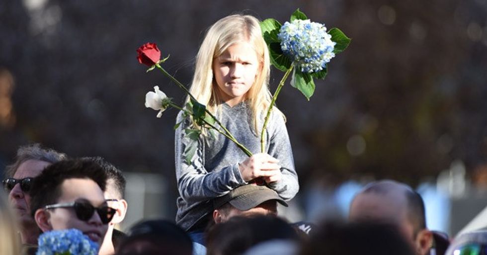 kidsterrorismarticle_1b4sne2-1b4snej