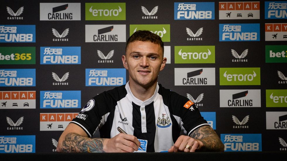 kieran trippier signs contract