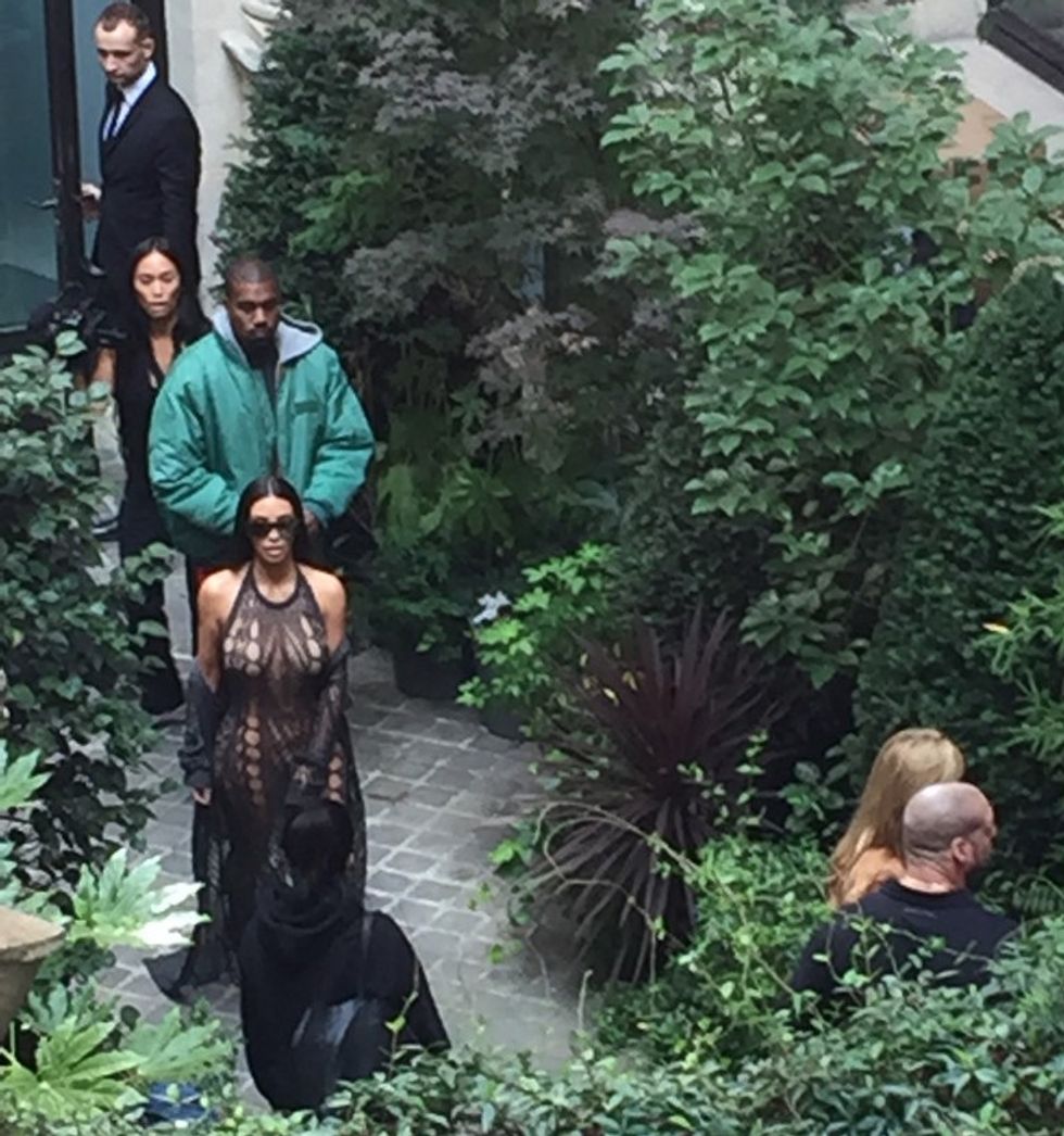 Kim e fajëson burrin e saj se ia ka zvogëluar stafin e sigurisë.