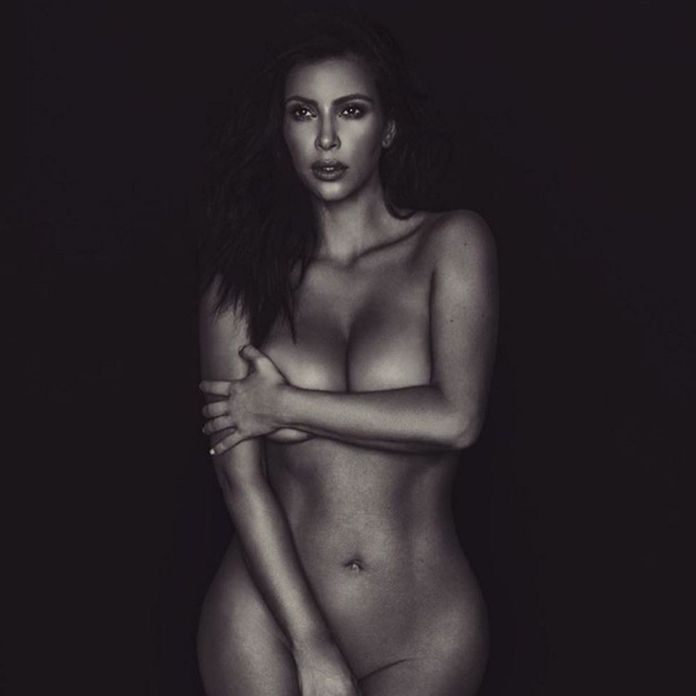 Kim Kardashian është promotore e nudizmit.