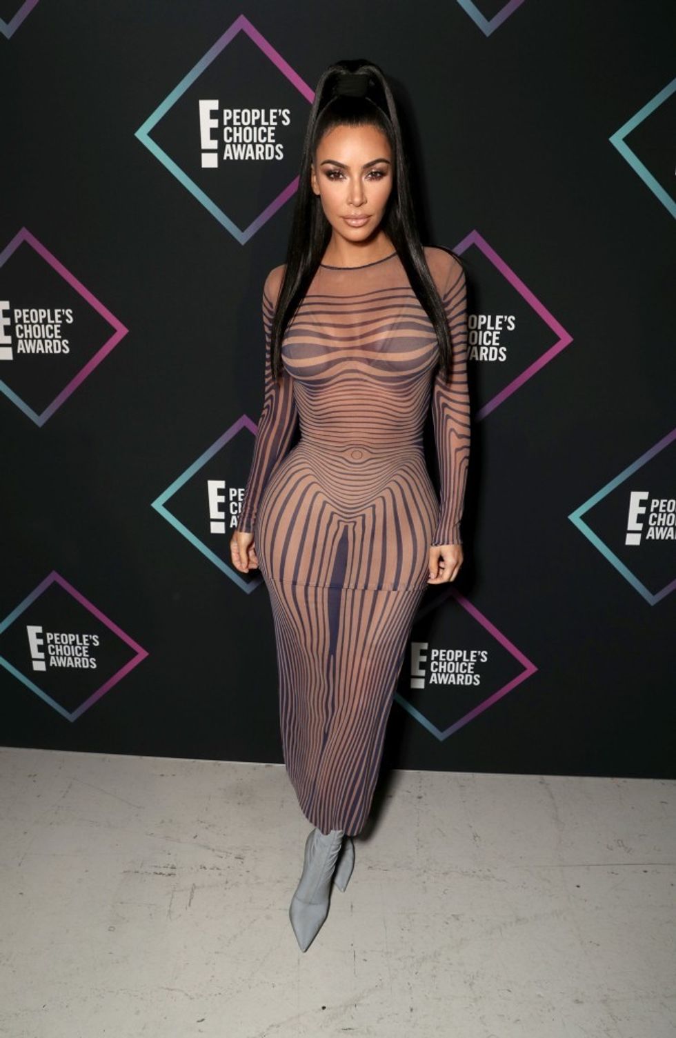 kim kardashian julia fox same dress766