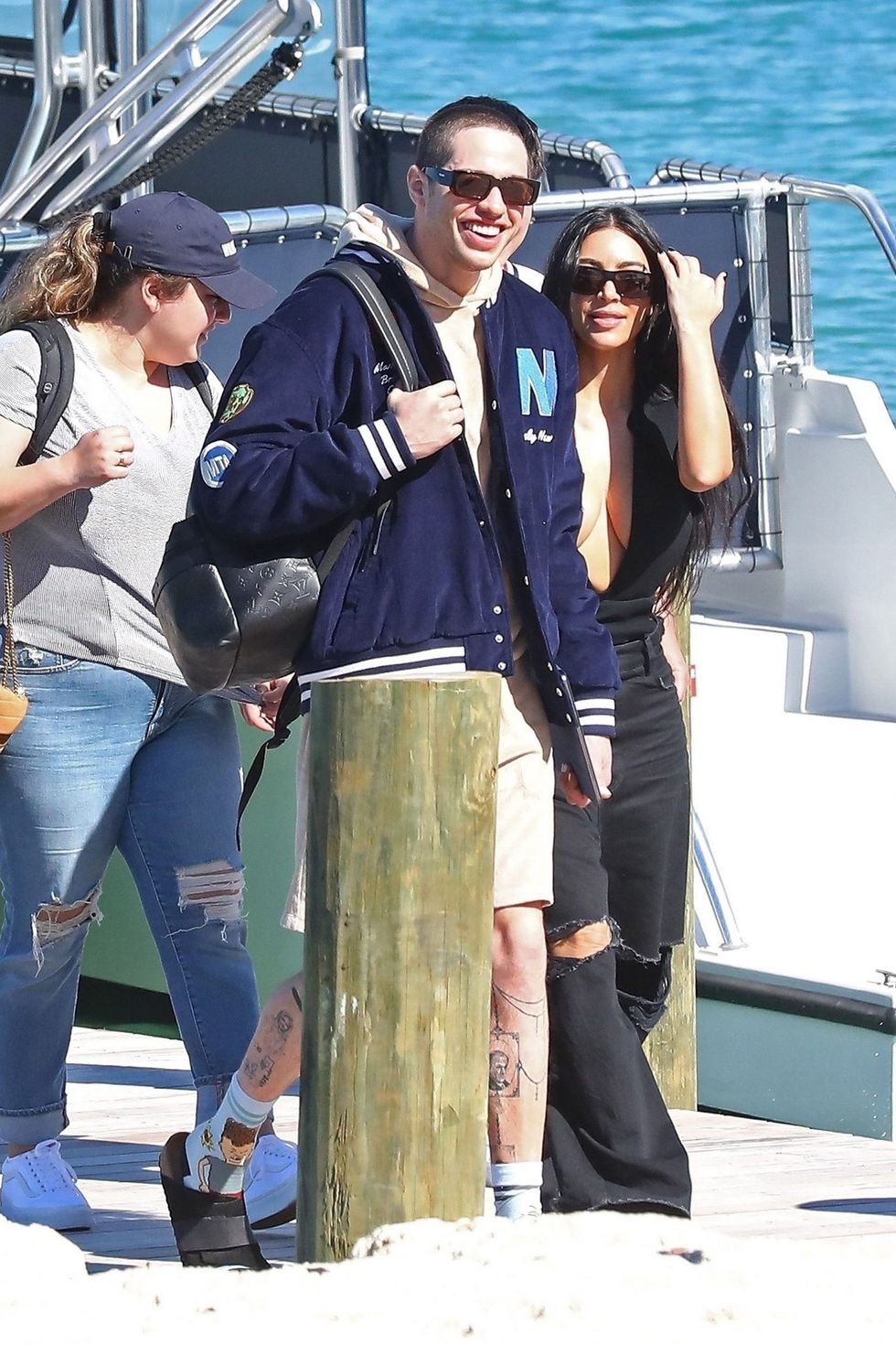 kim kardashian pete davidson bgus 2292012 011 1641481648 scaled