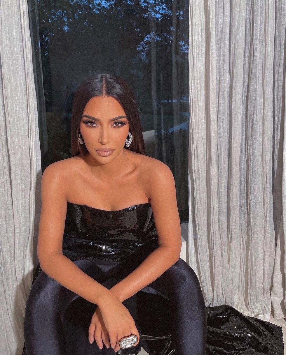 kimkardashian 262637078 945229579422972 1831894021901799281 n