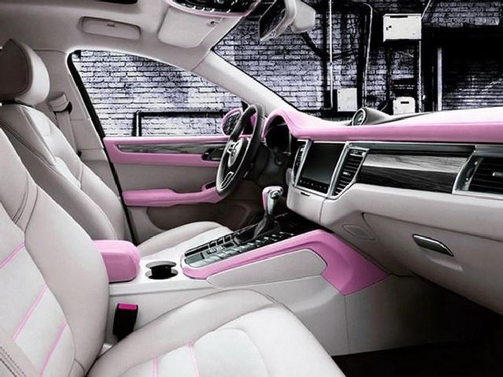 Kinezët e imitojnë modelin nga Porsche ne kete forme te çuditshme foto 6