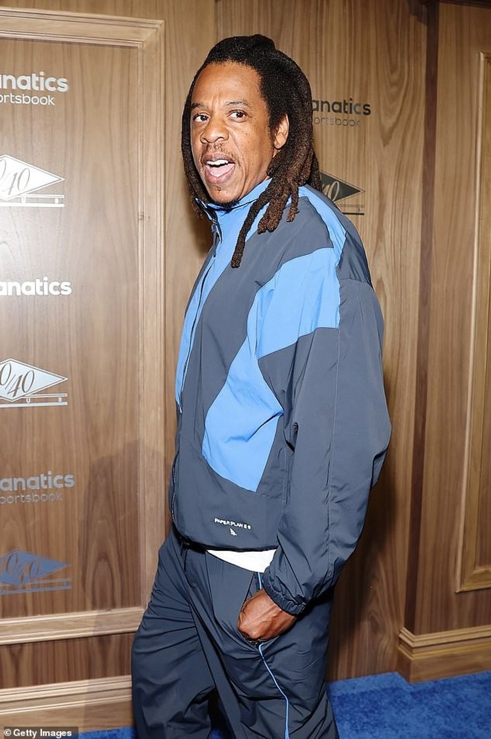 Kjo vjen pas raporteve për planet e tij për të rihapur klubin e tij ikonik 40/40 në New York City