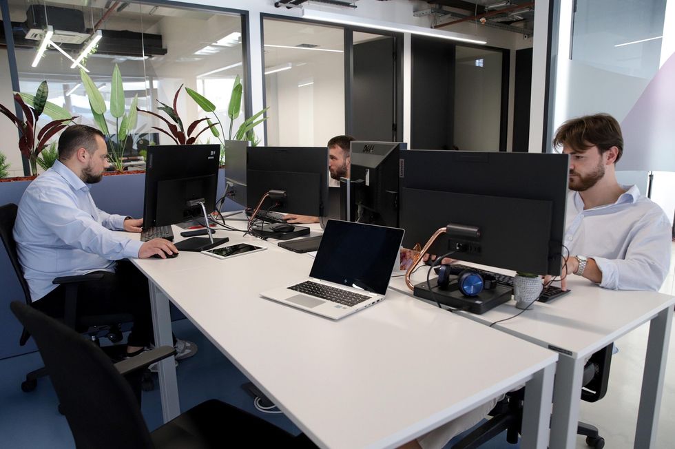 Kompania TROKIT foto Ridvan Slivova 35 scaled