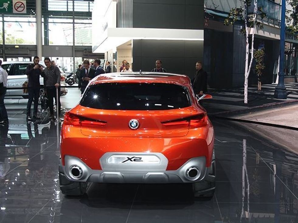 Koncepti i BMW X2 që do të konkurrojë me Mercedes GLA foto 6