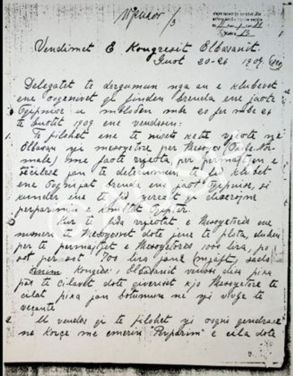 Kongresi i Elbasanit 02