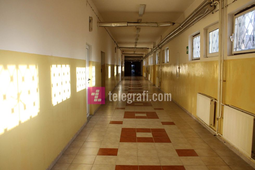 koridori i shkolles e burgut te Lypjani foto ridvan slivova