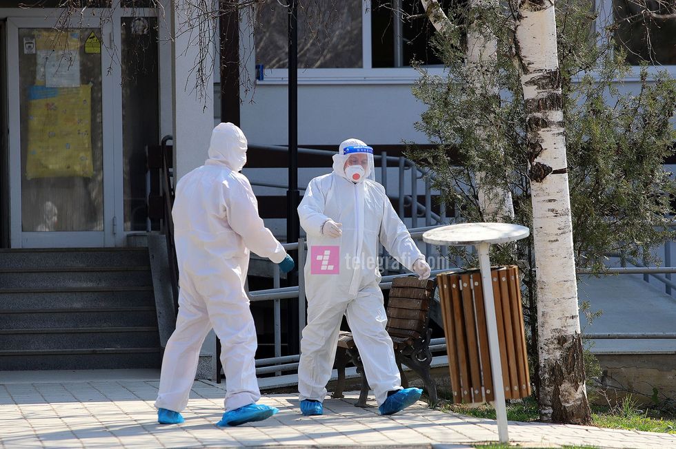 Koronavirusi Covid19 klinika infektive foto Ridvan Slivova 14