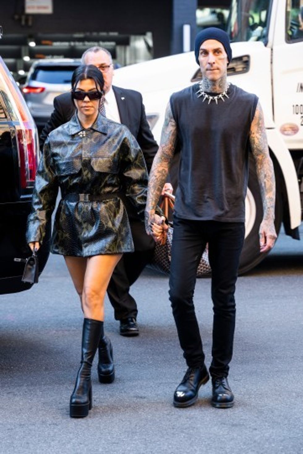 kourtney kardashian travis barker 2