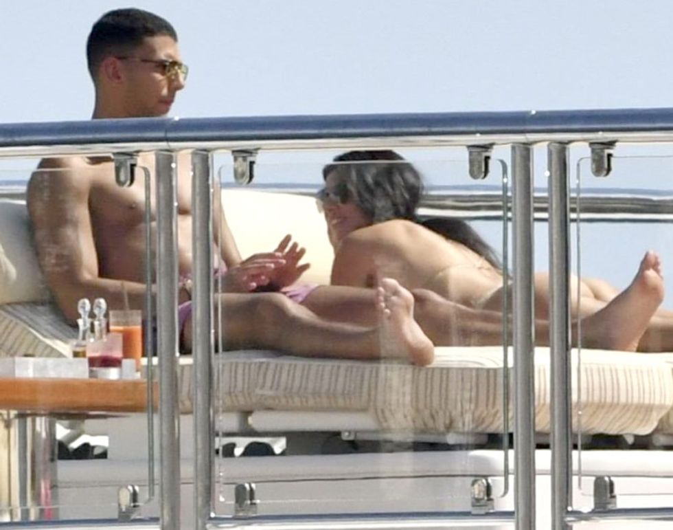 kourtney younes lounging 59479b92 dcfa 4080 b95d 3b4c77e195ca