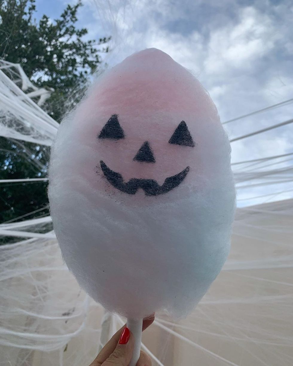 kourtneykardash 243523373 396969125370704 757116698962528802 n