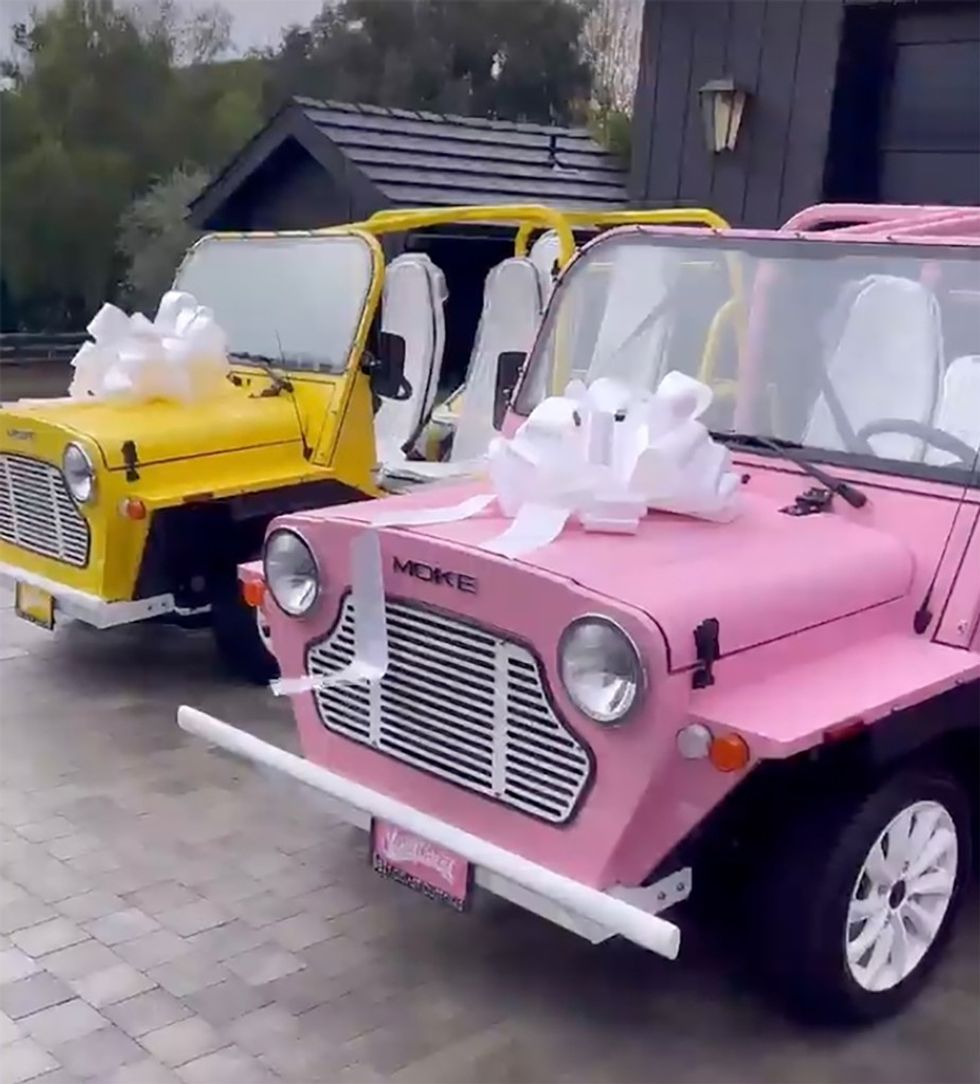 kris jenner christmas present626