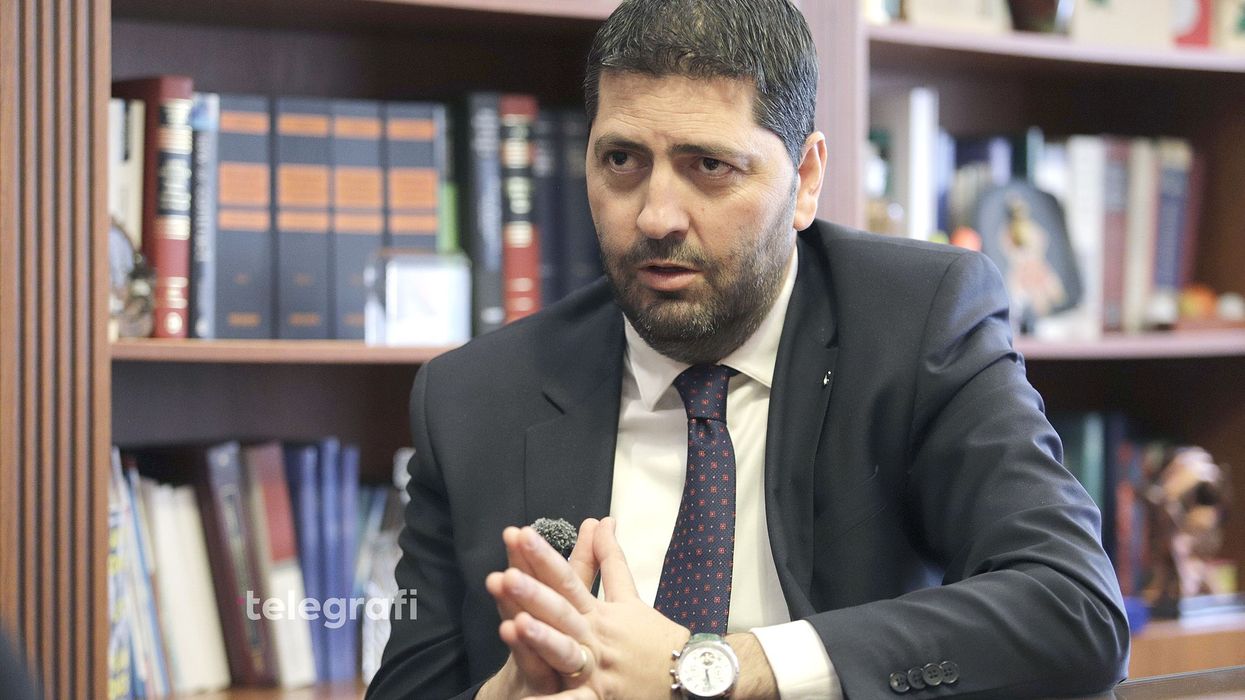 Kërveshi merr mbrojtjen e Bekim Metajt: Jam i bindur se provat do të dëshmojnë se ka vepruar në vetëmbrojtje Kërveshi merr mbrojtjen e Bekim Metajt: Jam i bindur se provat do të dëshmojnë se ka vepruar në vetëmbrojtje