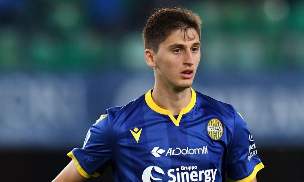 kumbulla.verona.2019.201.