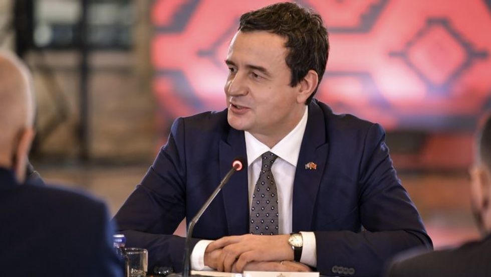 kuri qeveria shqiperi