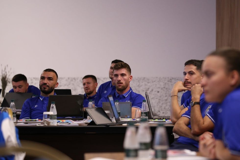 kursipertrajnertefutsallit12 1