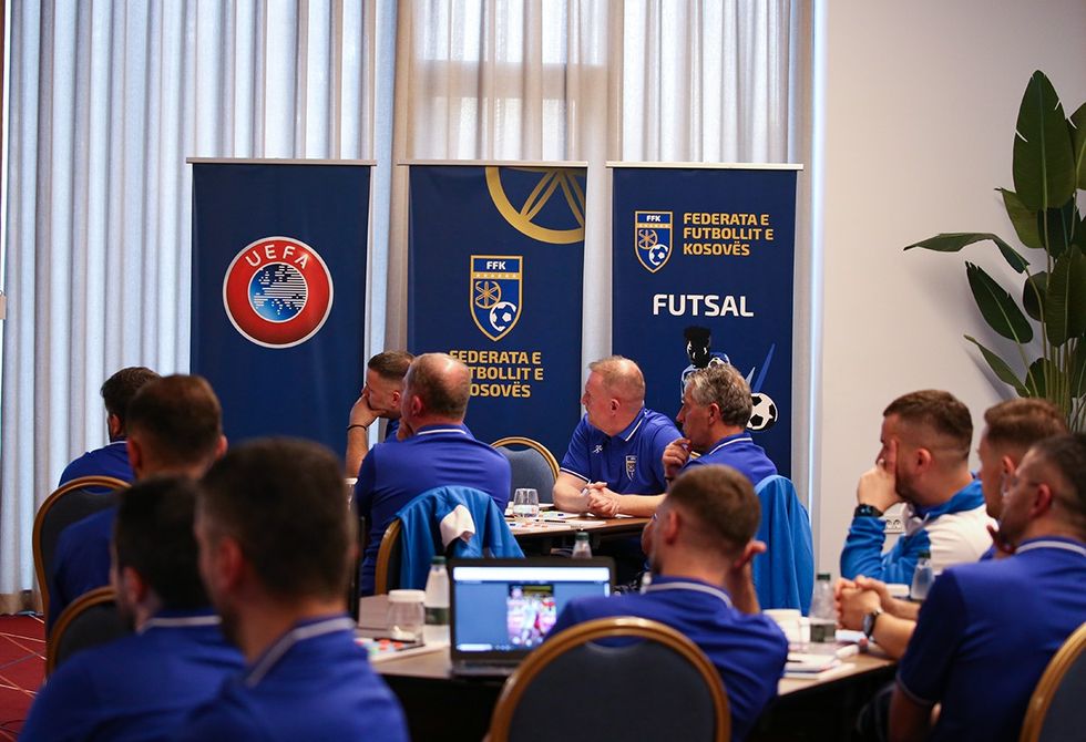 kursipertrajnertefutsallit4