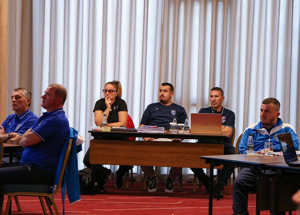 kursipertrajnertefutsallit6