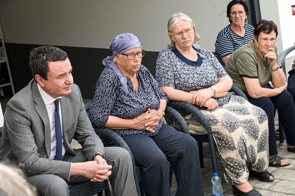 kurti krushe e vogel takimi me grate