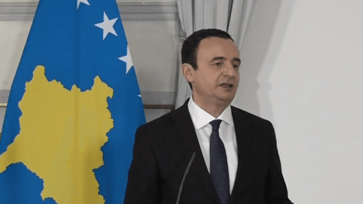 Albin Kurti nesër për vizitë në Maqedoninë e Veriut, regjim i posaçëm i trafikut në Shkup Albin Kurti nesër për vizitë në Maqedoninë e Veriut, regjim i posaçëm i trafikut në Shkup